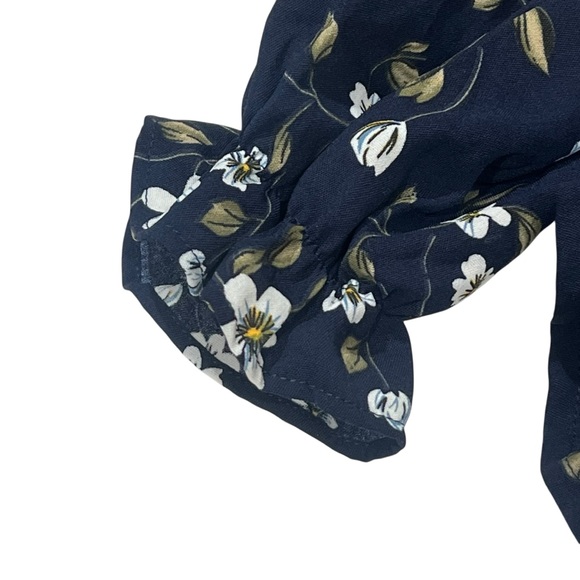 Lot of 3 Women's S - M Patterned long sleeve Blouse bird flowers - Picture 15 of 16